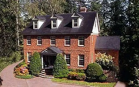 Williamsburg Sampler B & B
